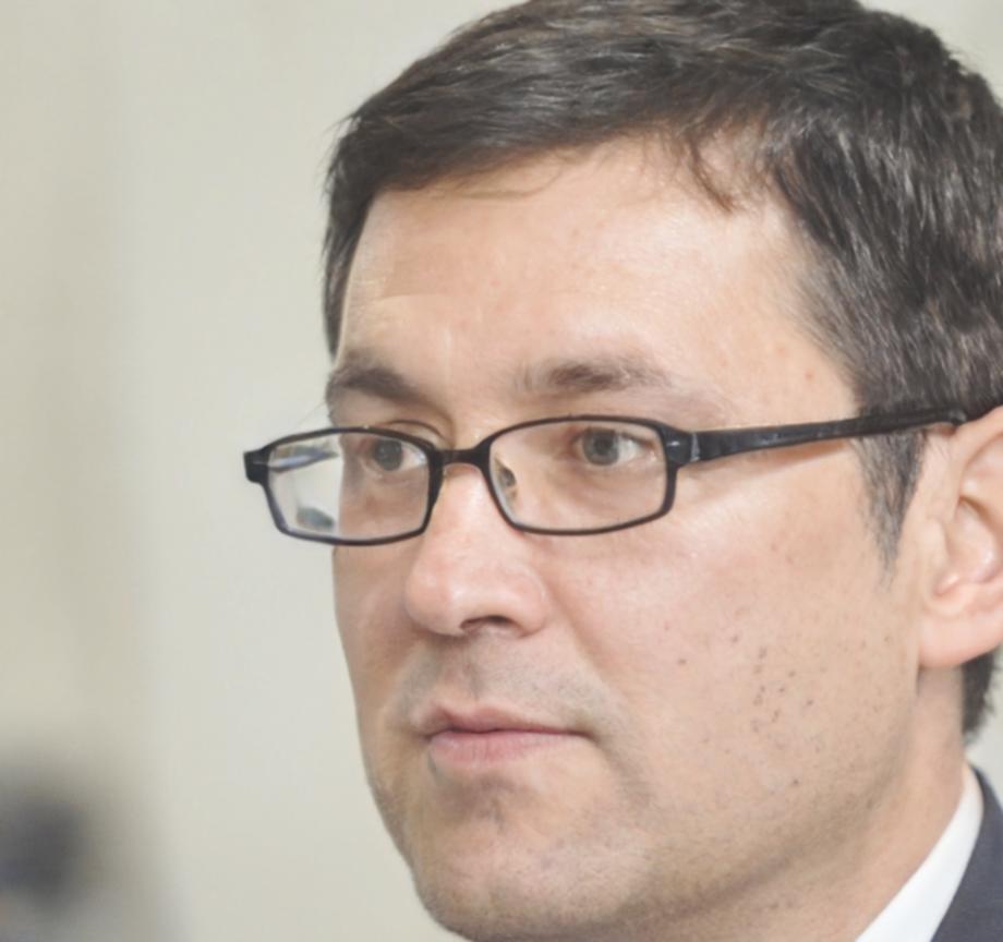 Portrait of instructor Alden Whitlock